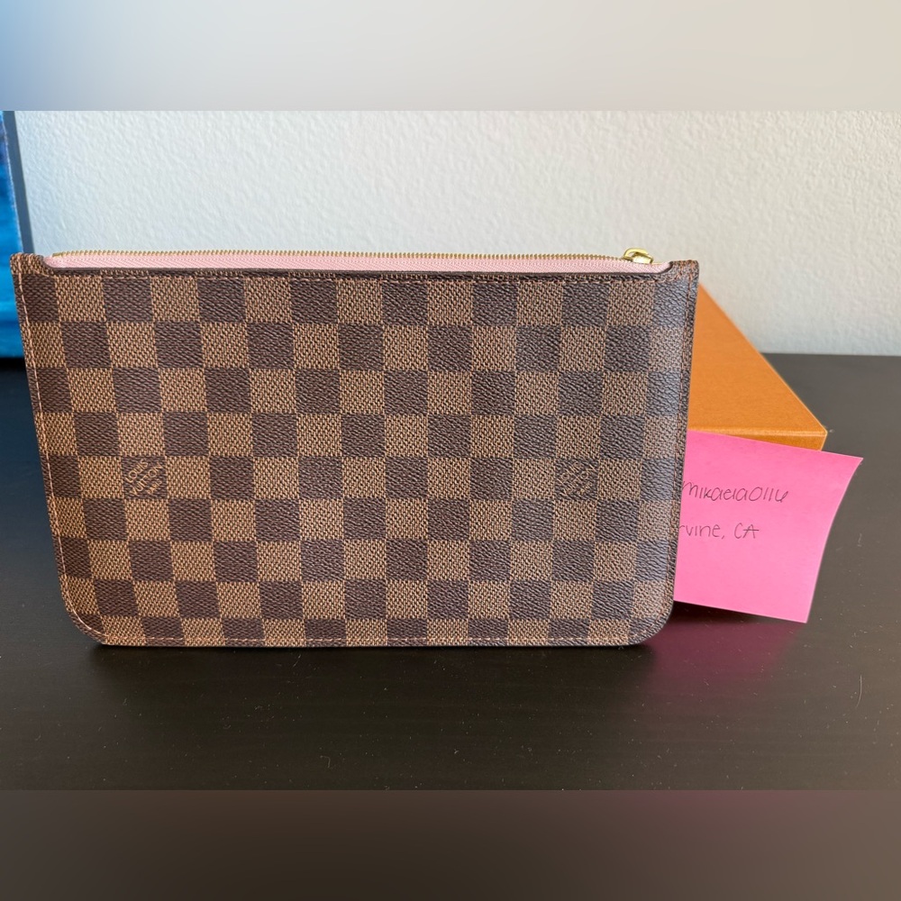 Louis Vuitton Neverfull MM Pouch – Damier Ebene (Authentic)